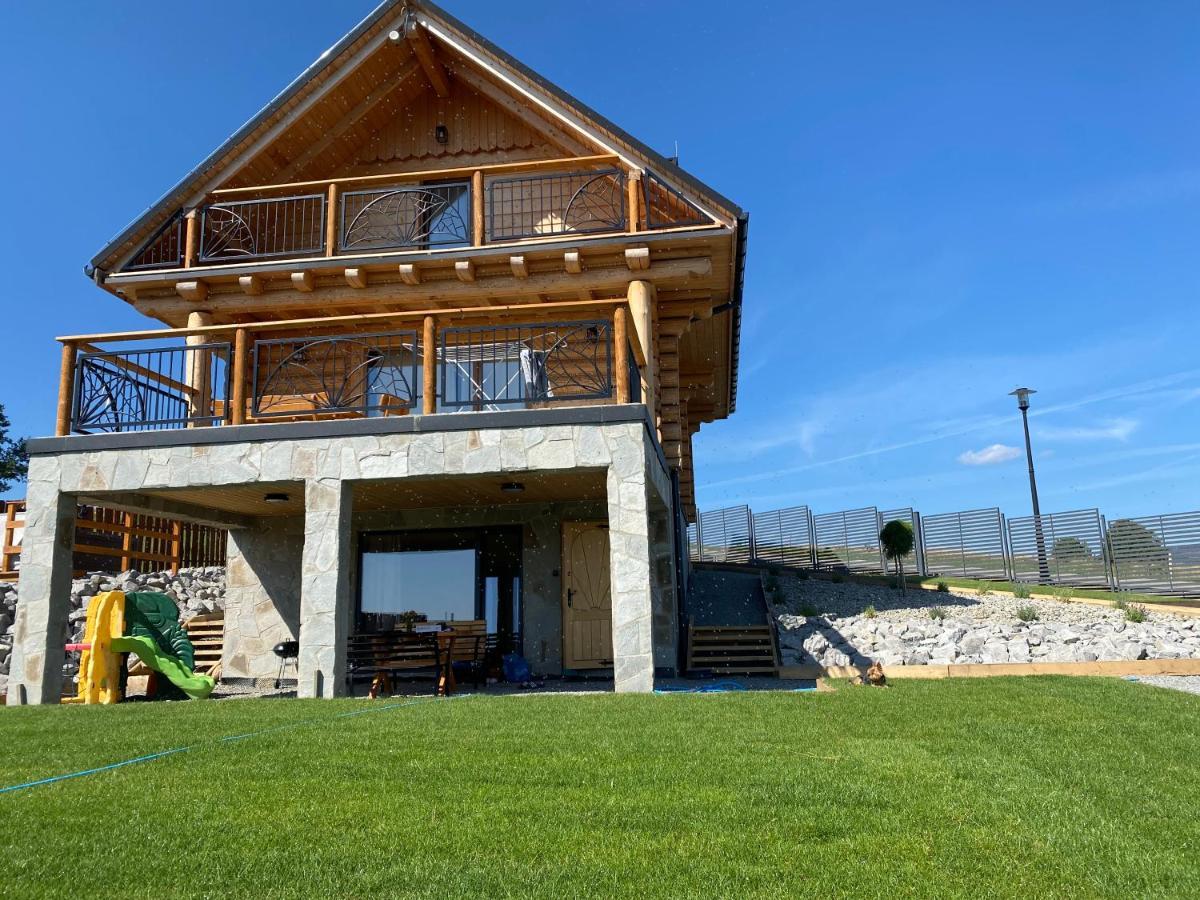 Zloty Gron Log Houses & Apartments Істебна Екстер'єр фото