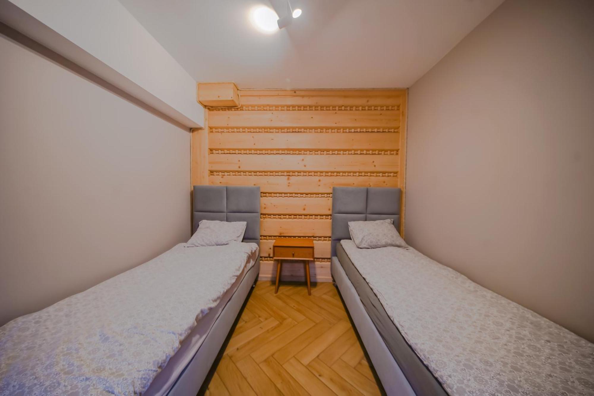 Zloty Gron Log Houses & Apartments Істебна Екстер'єр фото