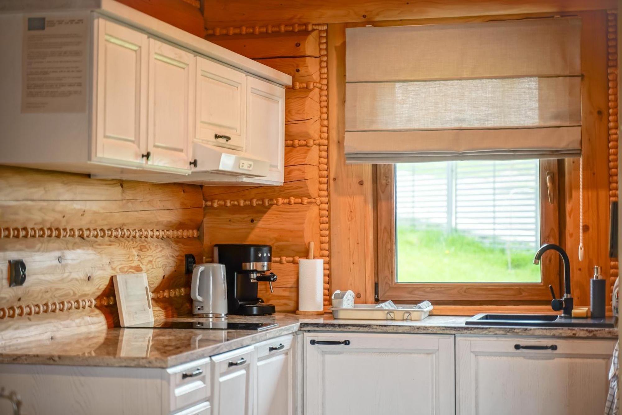 Zloty Gron Log Houses & Apartments Істебна Екстер'єр фото